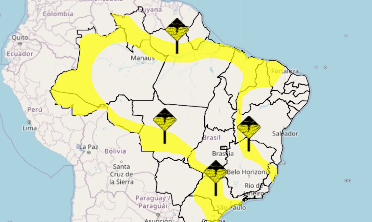 a imagem descreve o alerta nas regiões brasileiras como o sudeste, sul, norte, nordeste e centro-oeste
